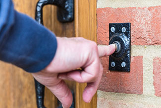 Rosie on the House Doorbell